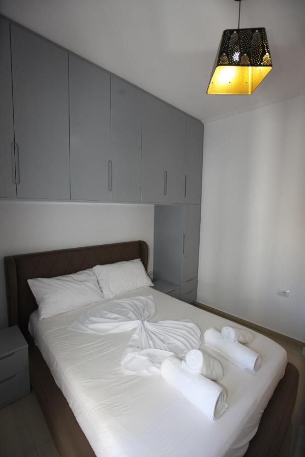 Deda Apartments Sarande Exterior photo