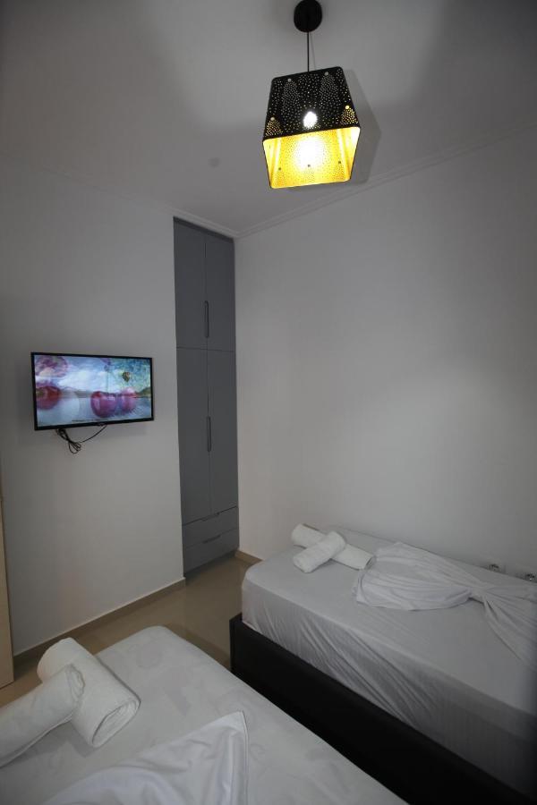 Deda Apartments Sarande Exterior photo