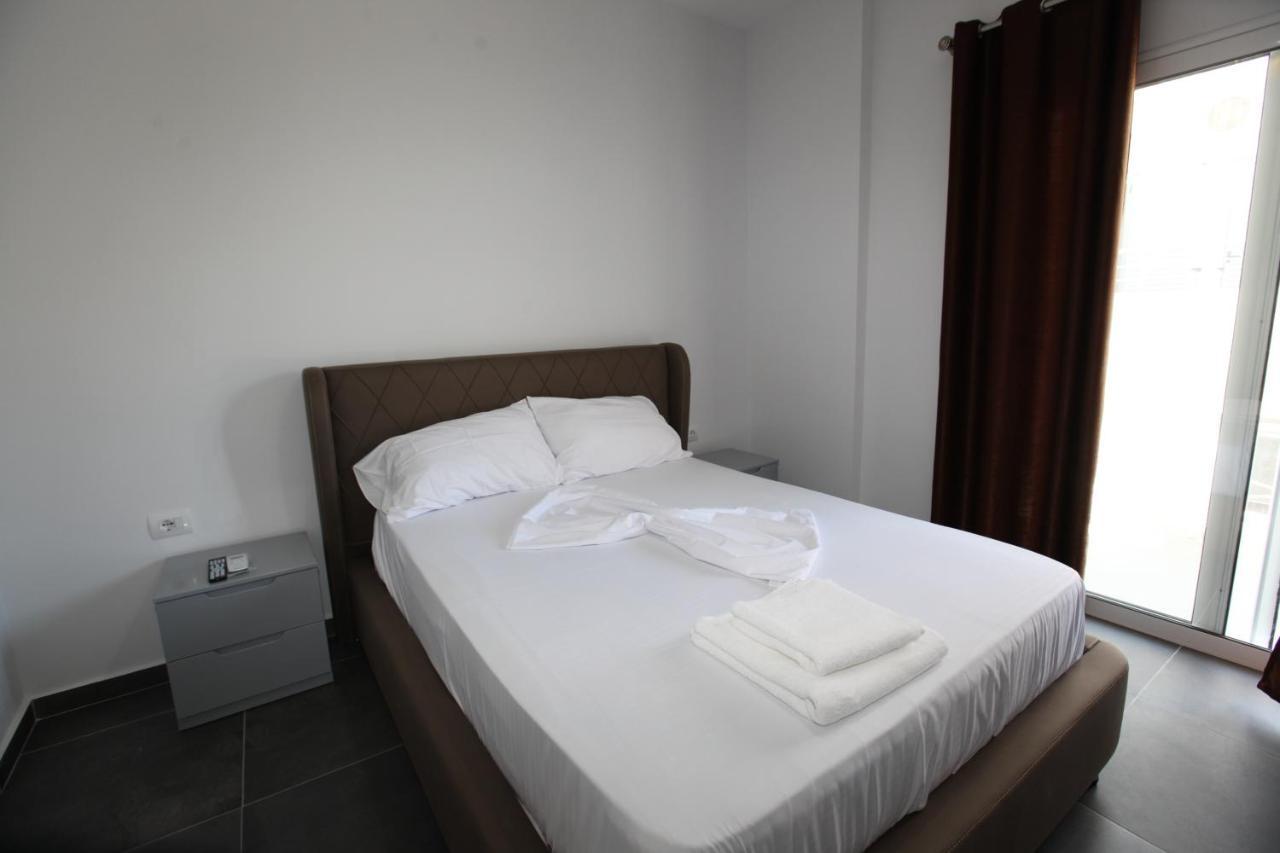 Deda Apartments Sarande Exterior photo