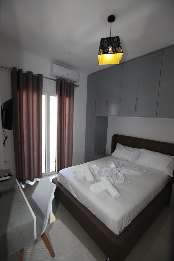Deda Apartments Sarande Exterior photo